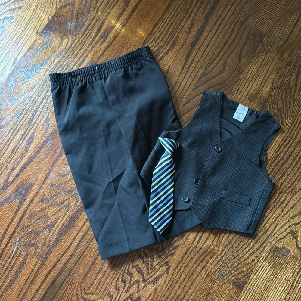 Dress-up set for little boys!
